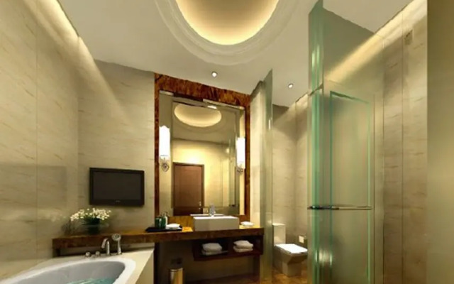 Yu Lin Petroleum Hotel