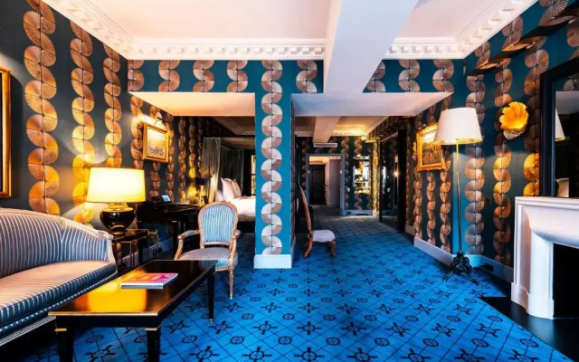 Hôtel de Berri Champs-Élysées, a Luxury Collection Hotel