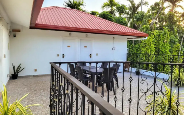 Kingsway Thoddoo Guest House