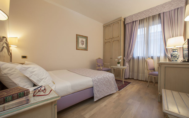 Single room (extra bed included)