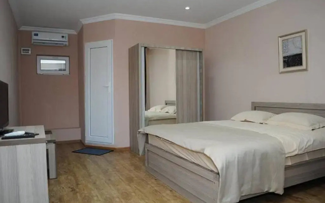 Colosseo Hotel
