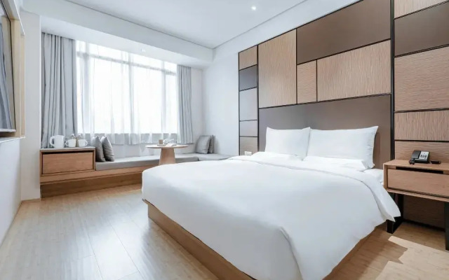JI Hotel Shanghai Zhaojiabang