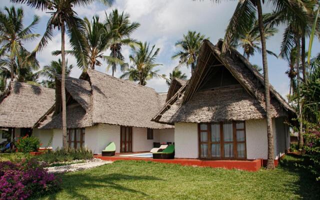 Курортный отель Karafuu Beach Resort & Spa