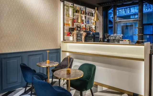 London Hotel