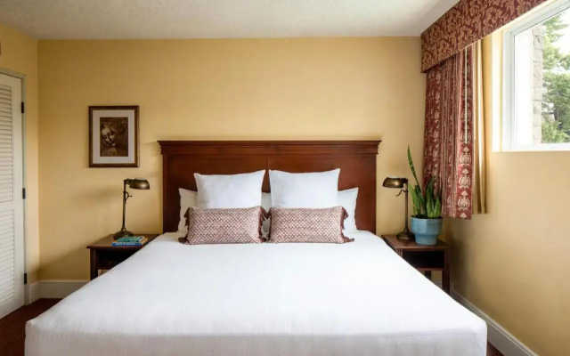 Park Lane Suites and Inn