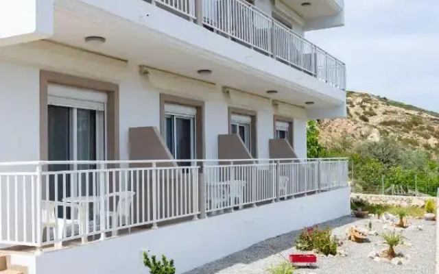 Stelios Studios