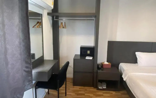 77 Patong Hotel & Spa