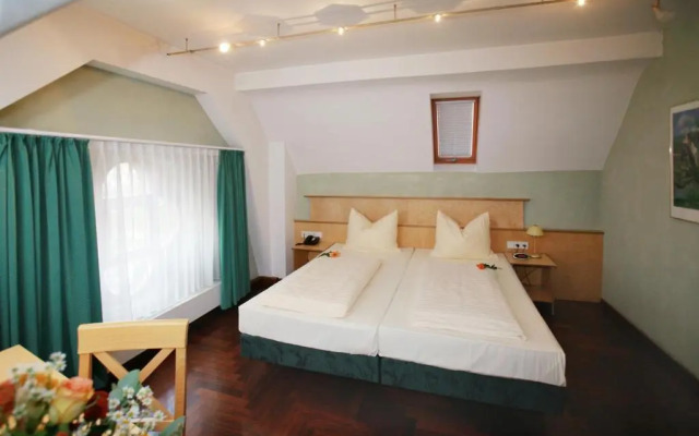 Hotel Hoepfner Burghof