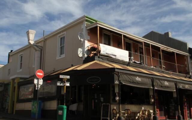 Bohemian Lofts Backpackers