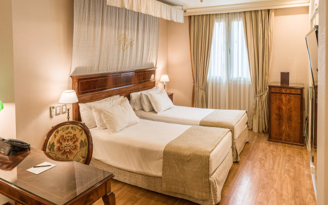 Melia Recoleta Plaza