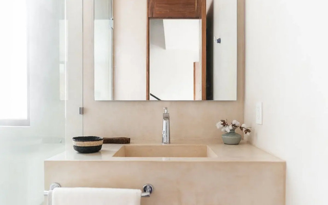 Zereno Luxury Boutique Hotel