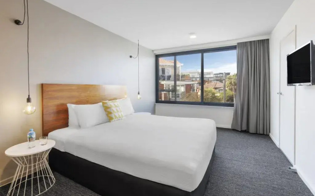 Cosmopolitan Hotel and Apartments