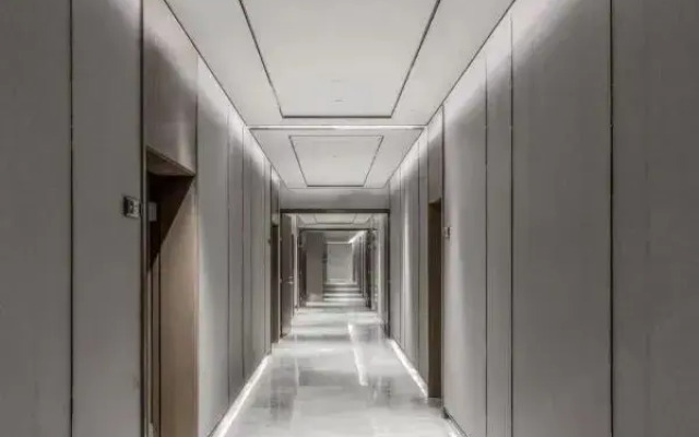 Orange Hotel (Shanghai Hongqiao Railway Station)
