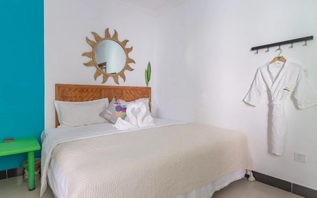 Loushanglou Seascape Motel