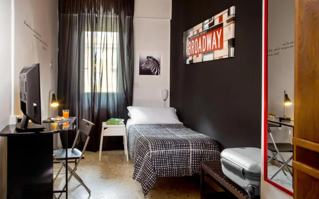 Radio Hotel