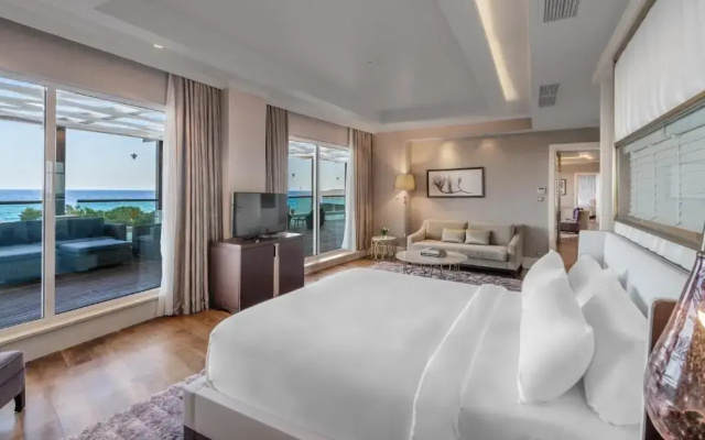 Rixos Premium Tekirova - The Land of Legends