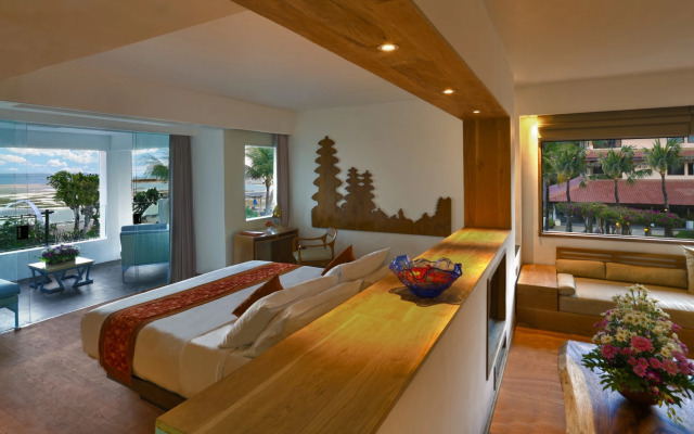 Hotel Nikko Bali Benoa Beach