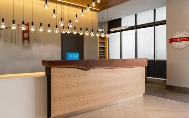 Hampton Inn & Suites San Mateo-San Francisco Airport