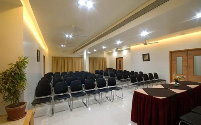 Hotel New Holiday Plaza