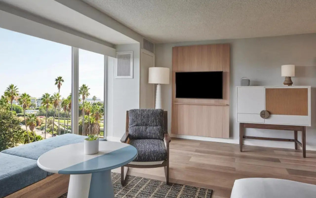 The Pierside Santa Monica