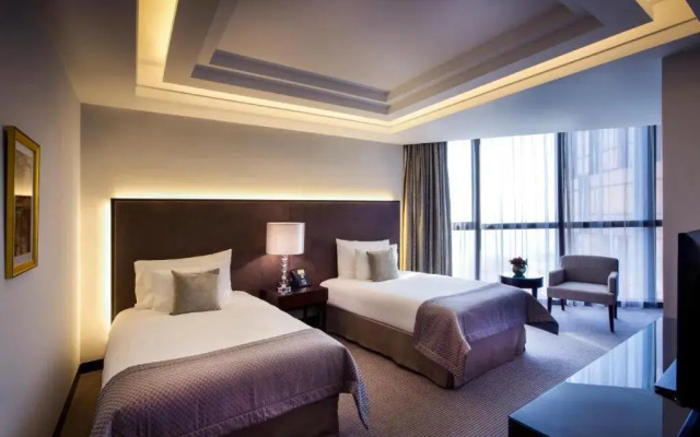 Bab Al Qasr Hotel & Residences