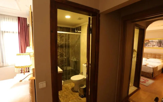 Tashkonak Studio Suites