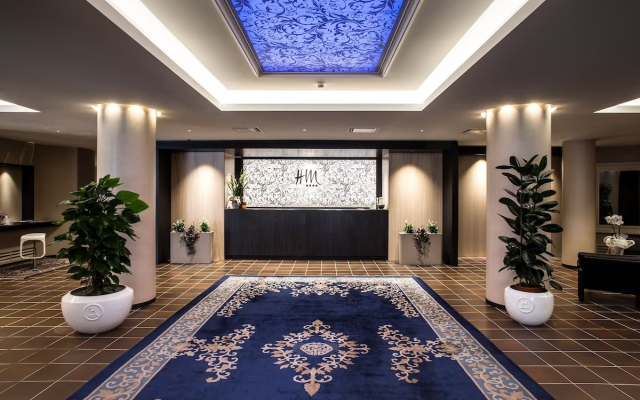 Mirage Hotel