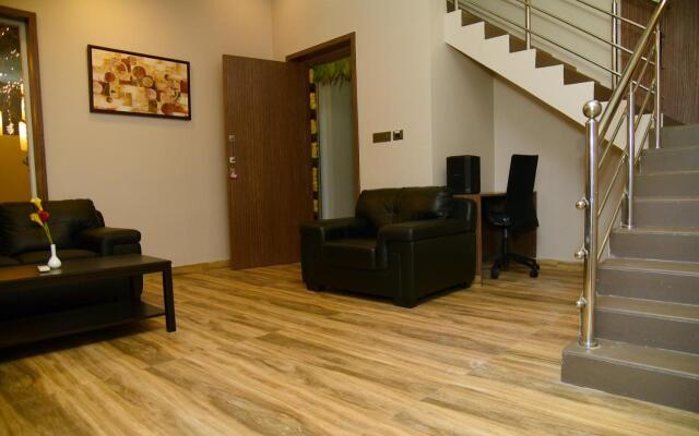 D'WAYFARER INN Resort Erode