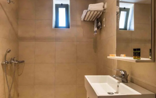 Gerona Mare Apartments