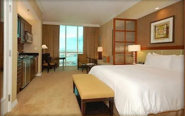 The Signature at MGM Grand by Jet Luxury Resorts