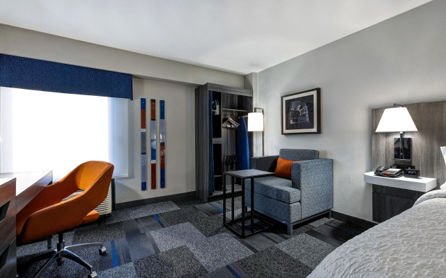 Hampton Inn San Antonio-Downtown (River Walk)