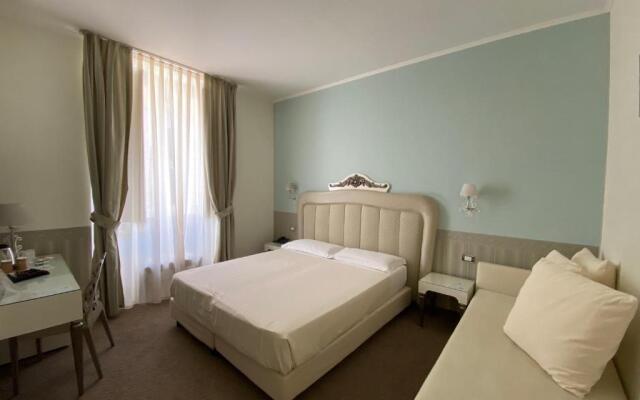 JR Hotels Oriente Bari