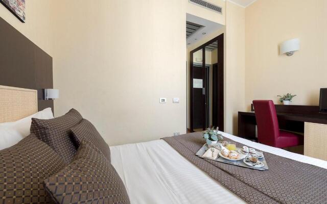 Hotel Naples