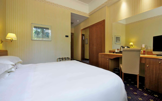 Mercure Astoria Reggio Emilia Hotel