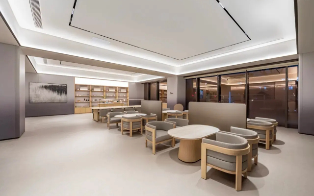 JI Hotel (Shanghai Pudong Waigaoqiao Zhouhai Road Subway Station)