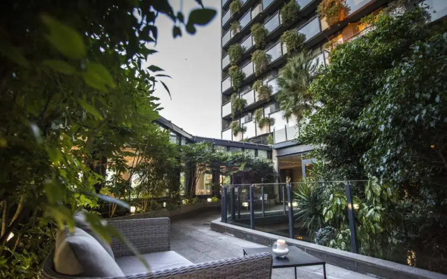 The Nicolaus Hotel