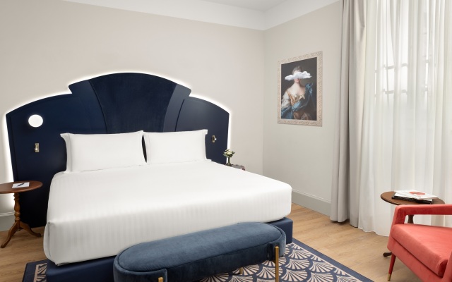 Anglo American Hotel Florence, Curio Collection by Hilton