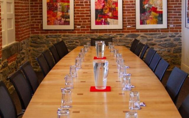 Lancaster Arts Hotel