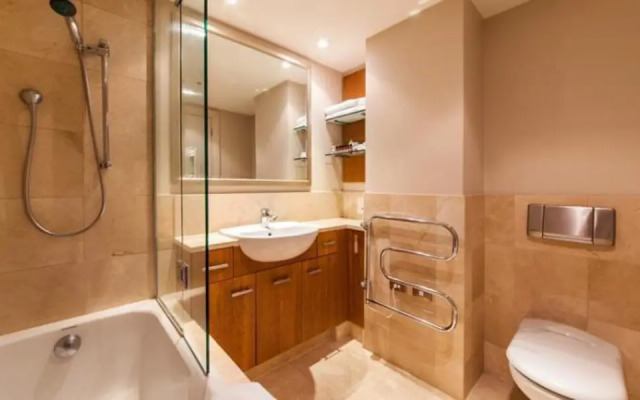 Clarion Collection Hotel Metropolis