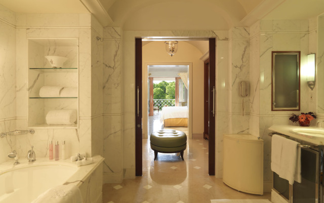 Sandy Lane