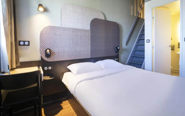 B&B HOTEL Avignon (1)