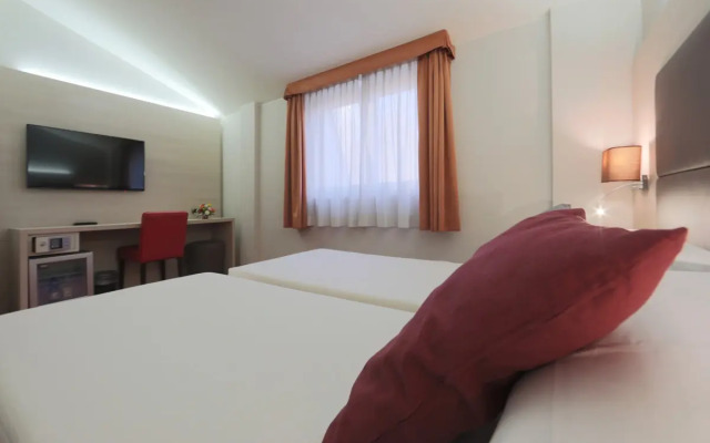 Hotel Campion