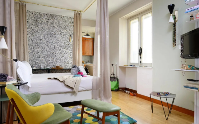 Superior Double Studio Apartment (full double bed) (queen size bed)
