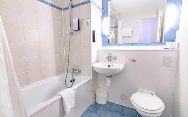 Travelodge Manchester Central Riverside