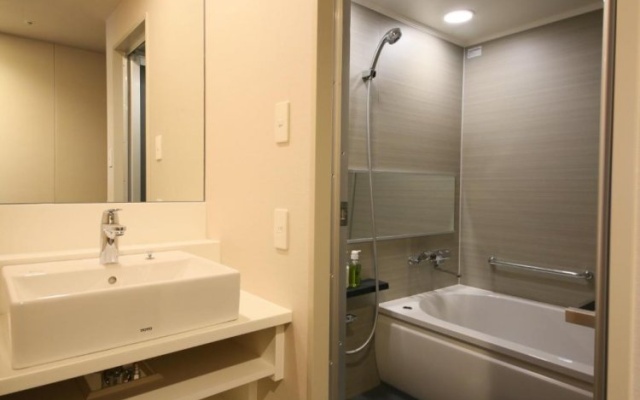 Top Floor (Godzilla Floor) Triple room 사진 4