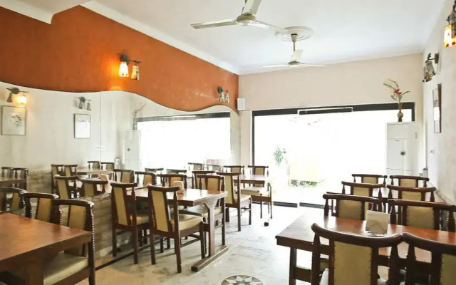 Royal Inn