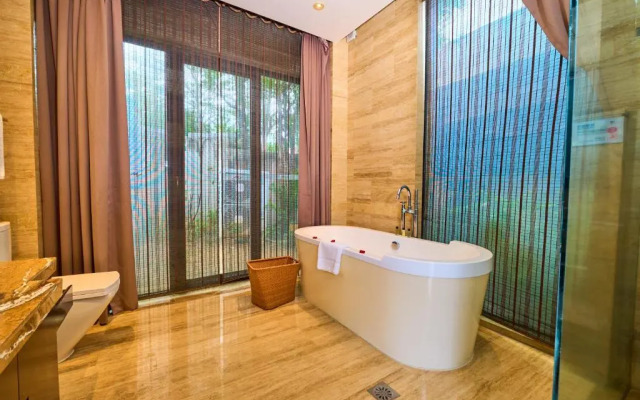 Grand Metropark Villa Resort Sanya Yalong Bay