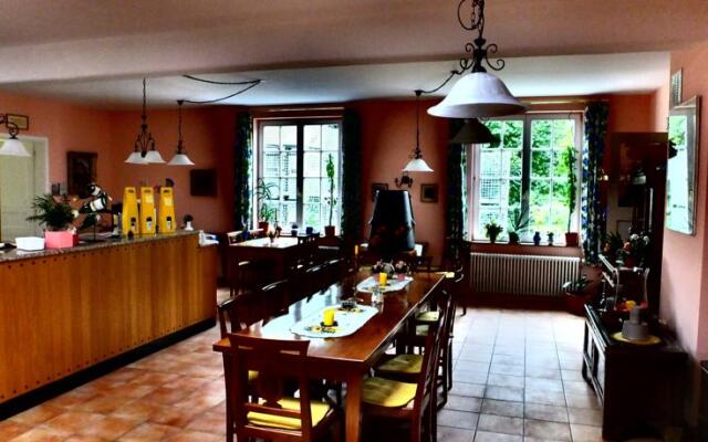 Weingut und Hotel Haus am Drachenloch