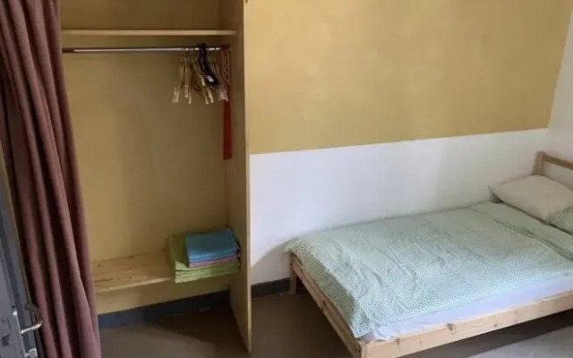 Na Tokareva Lodging Houses