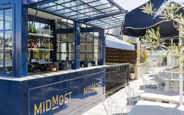 Hotel Midmost by Majestic Hotel Group